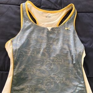 Nike dri-fit workout tank